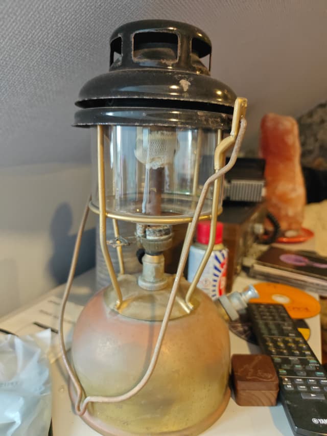 Metal lantern